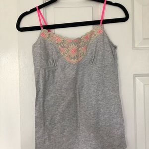 Delicate tank top